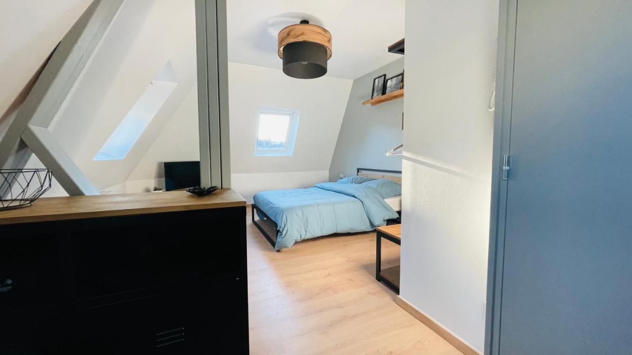 A La Clef - Charmant Studio Proche Gare Et Centre - Ideal Pro & Couple - Wifi Le Mans Exterior photo